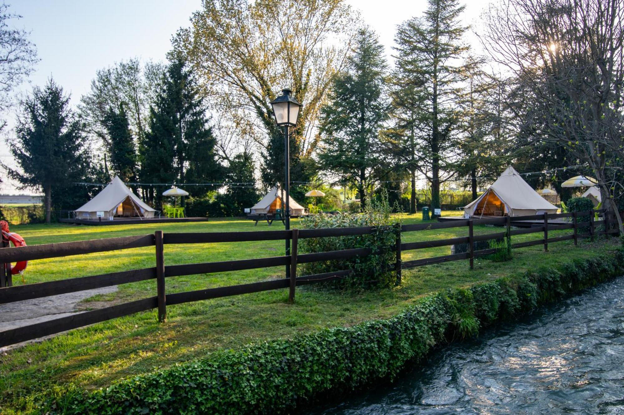 סאן מרטינו בואון אלברגו Villa Vitti'S - Verona Est Camping מראה חיצוני תמונה
